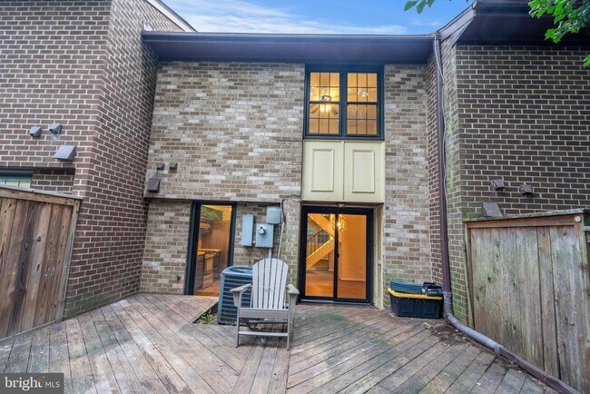 Building Photo - 11330 Headlands Ct