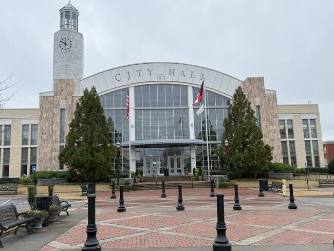 Building Photo - 3659 Chicago St NW