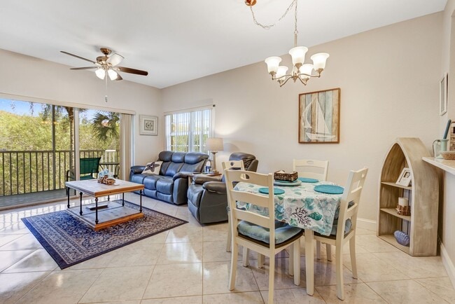 Building Photo - ** BOTANICAL PLACE ** 3 BED / 2 BATH - CON...