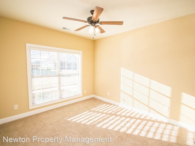 Building Photo - 12202 Southern Charm Blvd