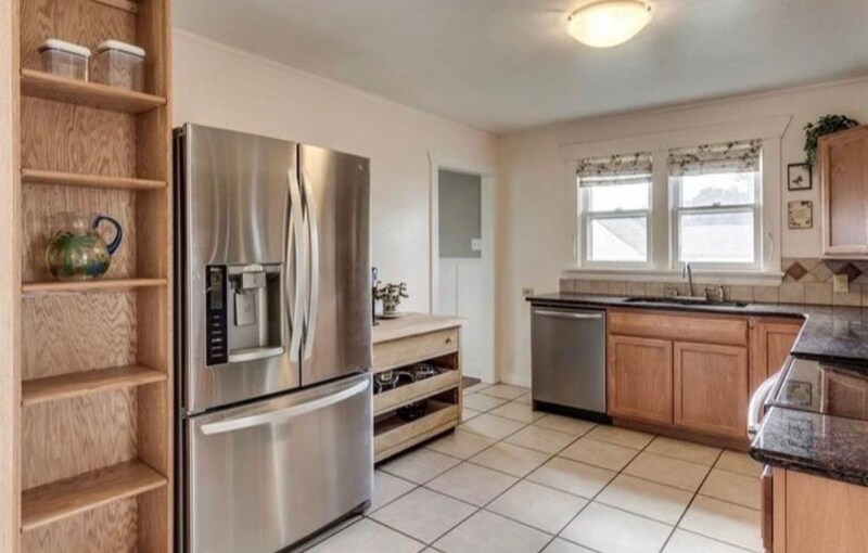 Building Photo - 1903 E Illinois Ave