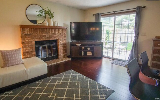 Building Photo - 2 Bedroom Lafayette Home!!