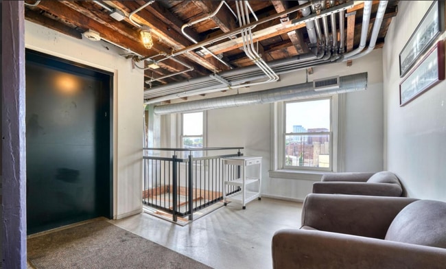 Elevator Access - 1000 S Charles St