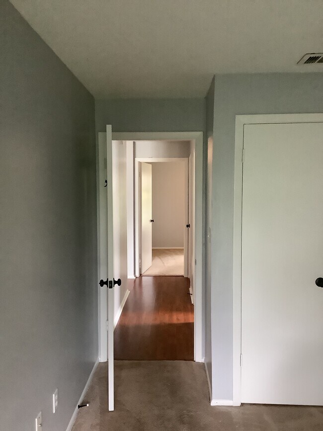 Guest bedroom rear - 1127 Shaffer Trl