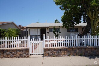 Building Photo - 3222 Jemez Dr