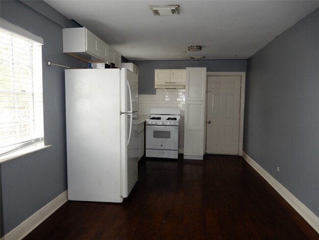 Building Photo - 3806 Lelia St