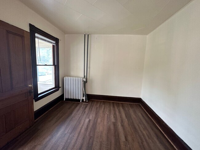 Building Photo - 81-83 Grant Street