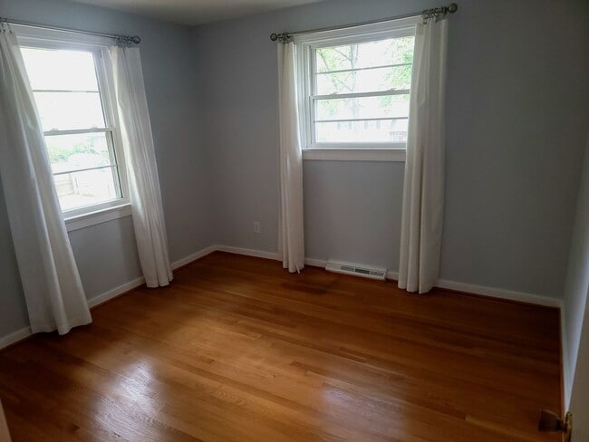 Building Photo - Delightful 3 Bedroom Home for Rent in Henrico