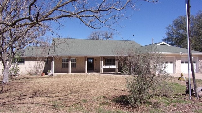 Building Photo - 1802 Goehmann Ln