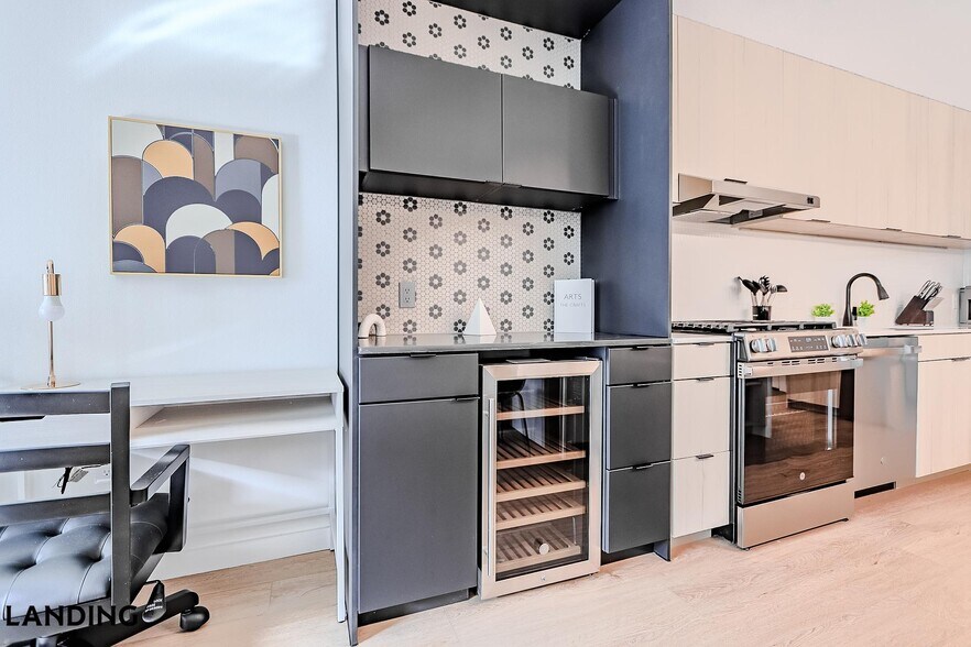 Building Photo - 2623 Keene St