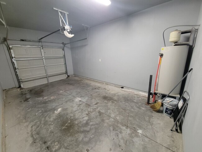Building Photo - Gorgeous 3Bed. Townhome In Carolina Forest!