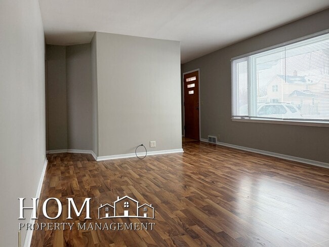 Building Photo - 109 Pfau St