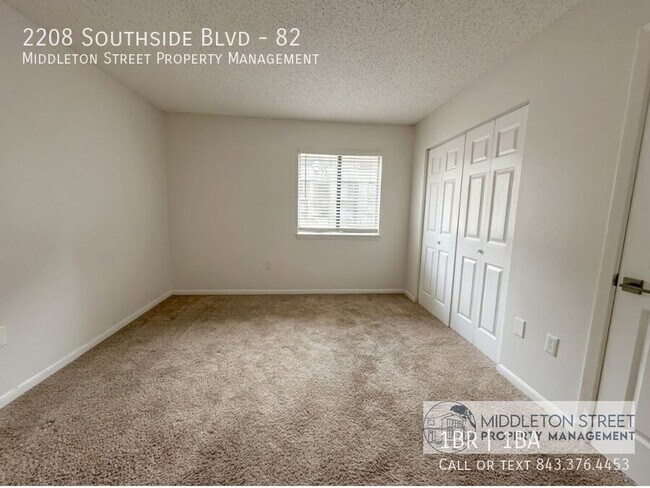 Building Photo - 2208 Southside Blvd