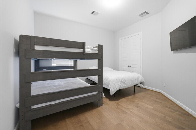 Building Photo - 23203 Morning Dove Bend Ln