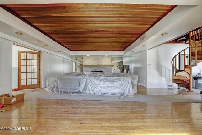 Building Photo - 105 Elberon Ave