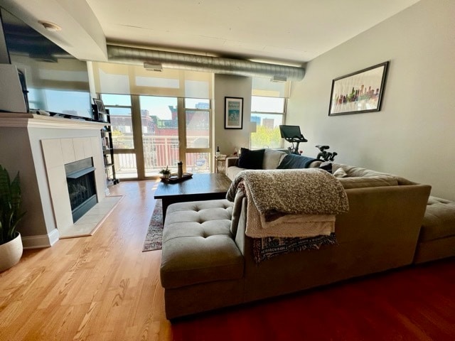 Building Photo - 1001 W Madison St