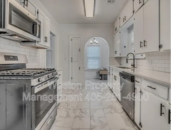 Building Photo - 1428 NW 45th St