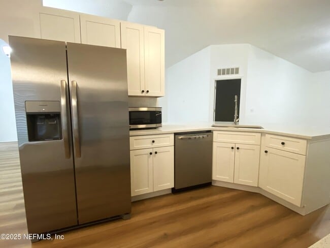 Building Photo - 11565 Whisperingbrook Ln