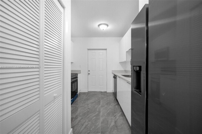 Building Photo - 2448 NW 42nd St