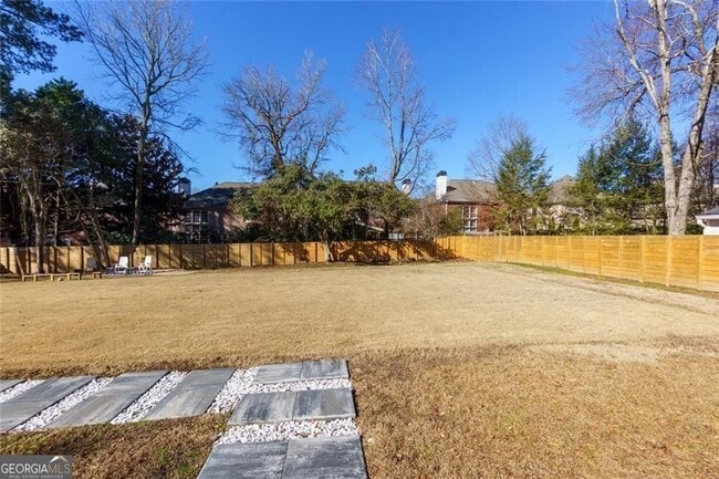 Building Photo - 7330 Hunters Branch Dr NE