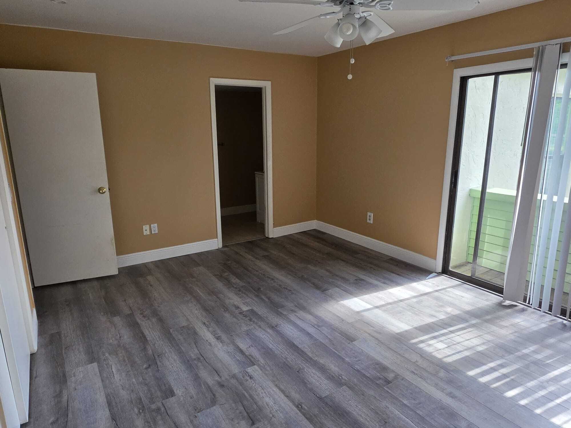 Building Photo - 4158 Pinelake Ln