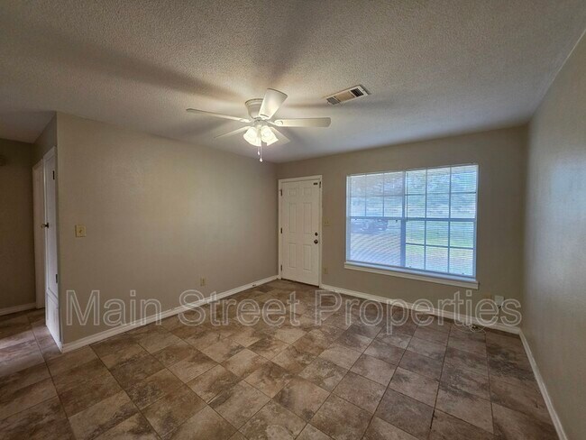 Building Photo - 7816 Sabra Dr