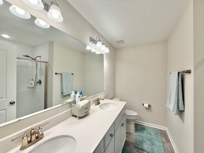 Building Photo - Newly Built 3BD, 2.5BA Durham Townhome in ...