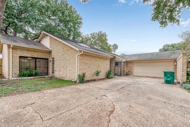 Building Photo - 10906 Villa Lea Ln