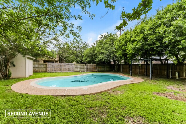 Building Photo - 500 S Colonial Dr