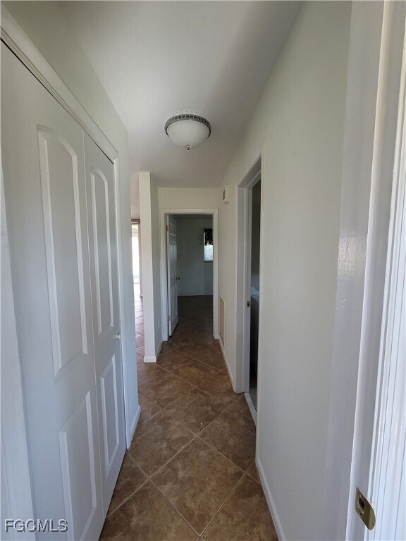 Building Photo - 3829 SE 10th Ave