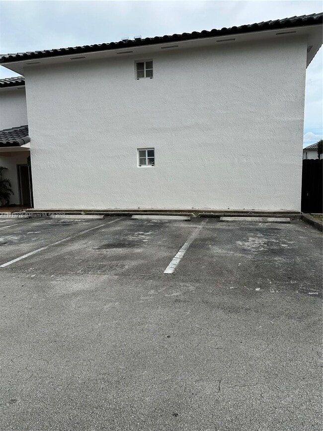 Building Photo - 7549 NW 175th St