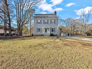 Building Photo - Spacious 3BR Home with Deck in Prime Wake Forest Location