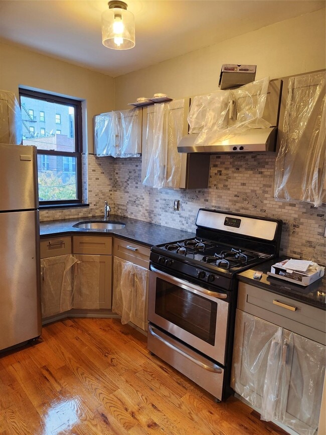 Building Photo - 3552 Willett Ave