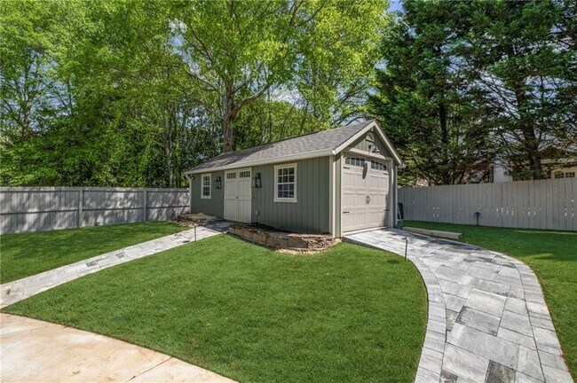 Building Photo - 8175 Main St