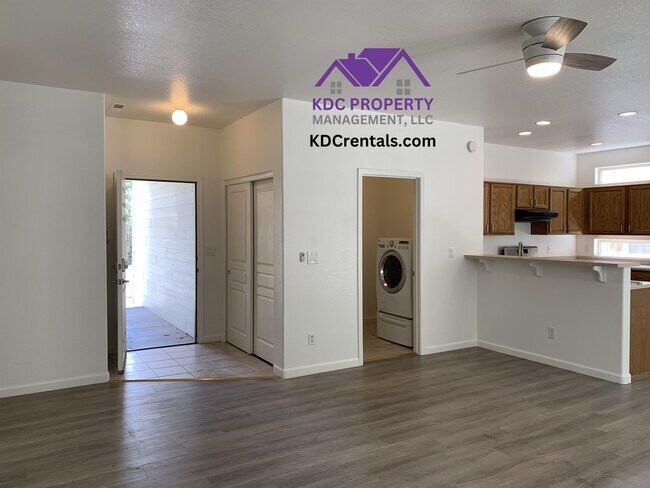 Building Photo - 1024 Westcreek Ln