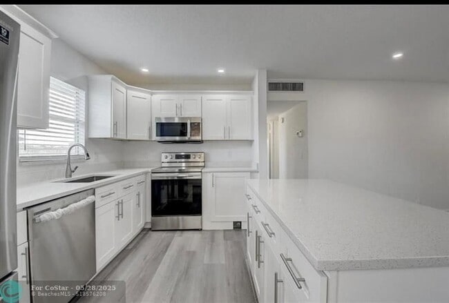 Primary Photo - 125 Brittany Terrace