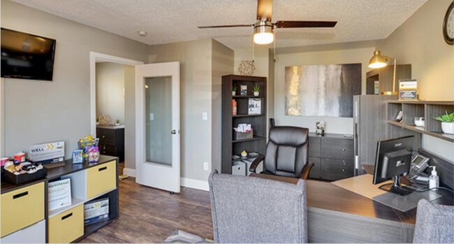 Building Photo - 3031 S 192nd St