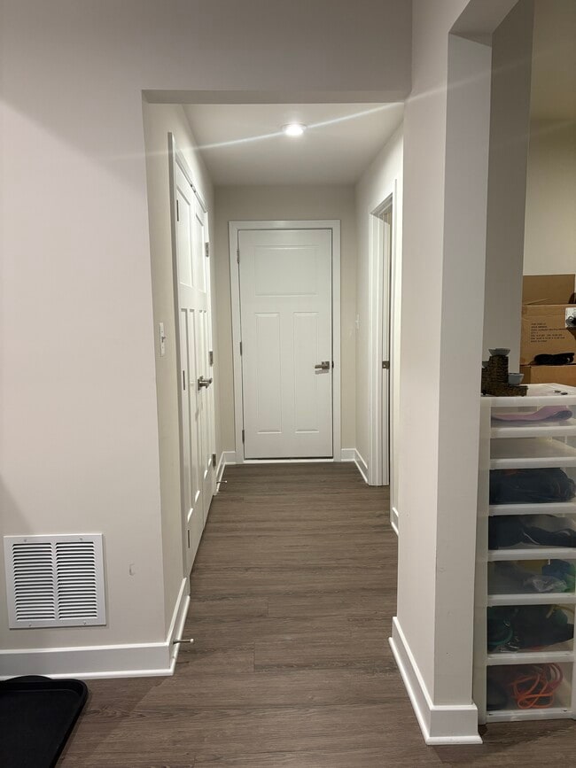 Building Photo - 16573 Fife Wy