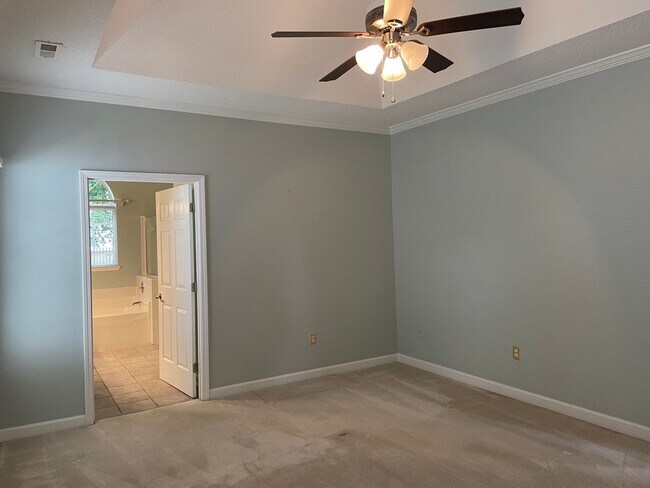 Building Photo - Three Bedroom Ranch Home With Deeded Boat ...