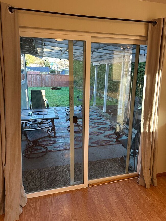 Building Photo - 3735 N Baltimore St