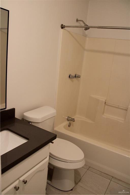 Building Photo - 9 Pine St