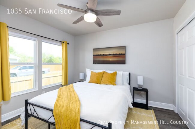 Building Photo - 1035 San Francisco