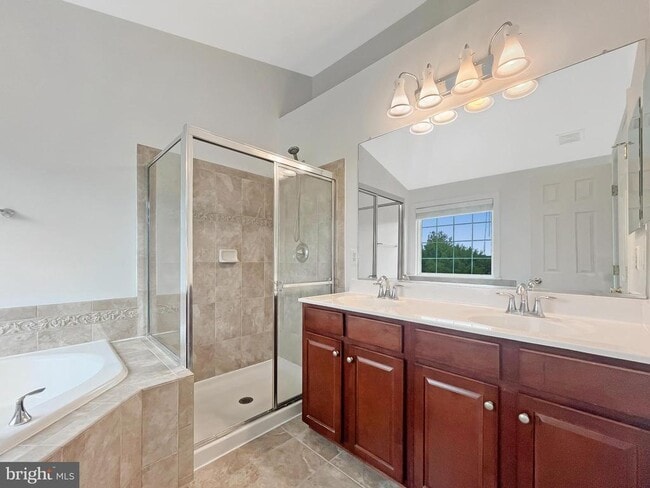 Building Photo - 8173 McCauley Way