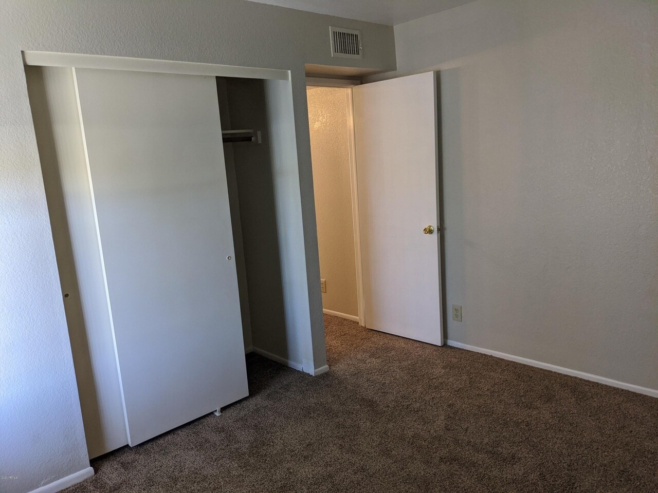 Building Photo - 16657 E Gunsight Dr