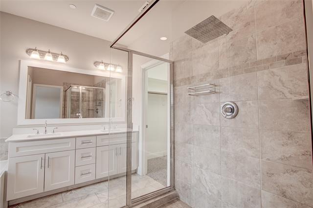 Building Photo - 6156 Rilla St