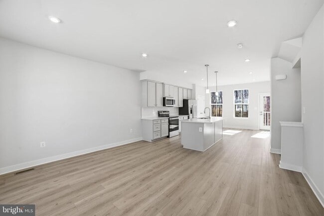 Building Photo - 6920 Braxton Spgs Wy