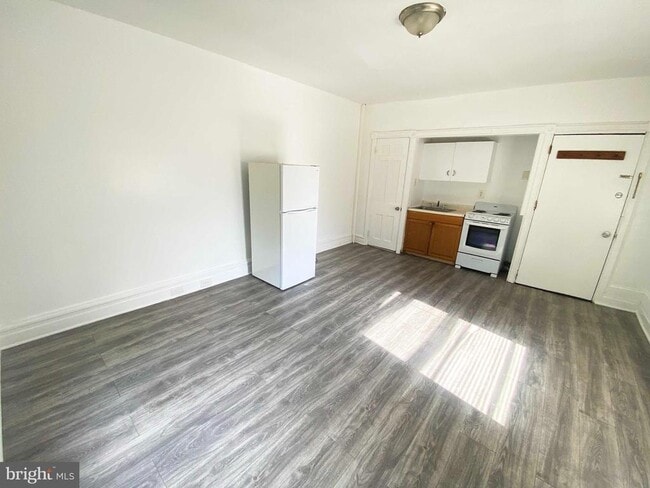Building Photo - 4635 Leiper St