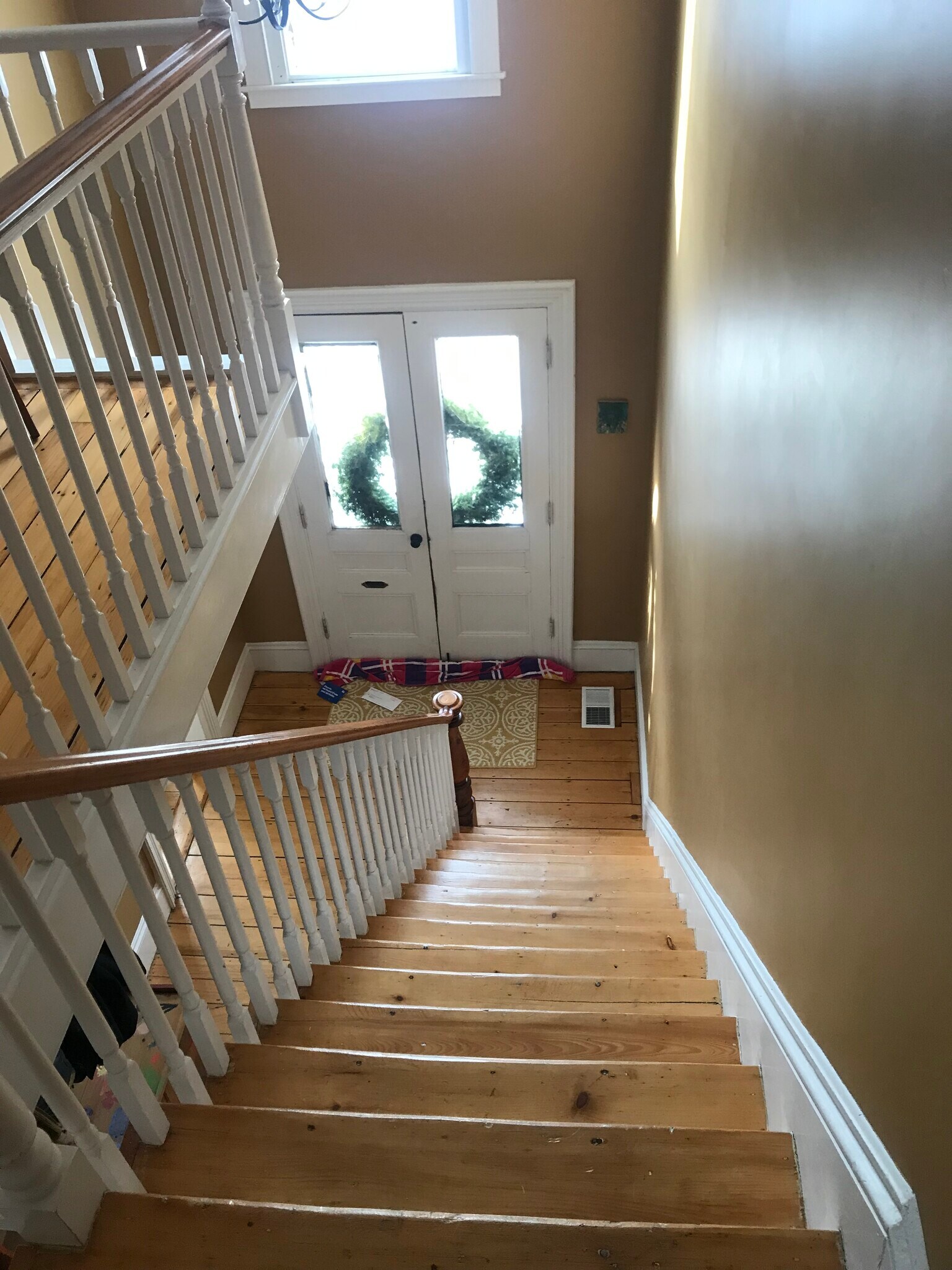 Building Photo - 231 Front St