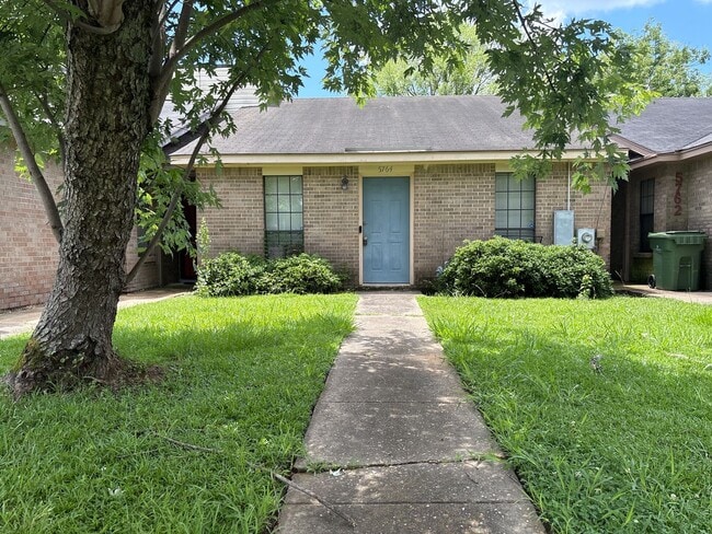 Primary Photo - 5764 Worchester Ct