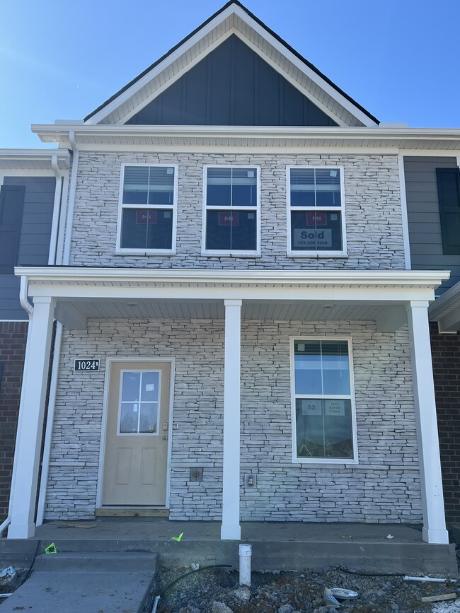 Primary Photo - 1024 Keyes Pl